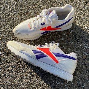 Vintage Reebok sneakers